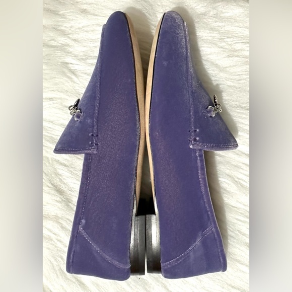 Coach Ladies Velvet Loafers Silver Chain Accent Dark Lavender Size 6.5 NWOB - Picture 7 of 14
